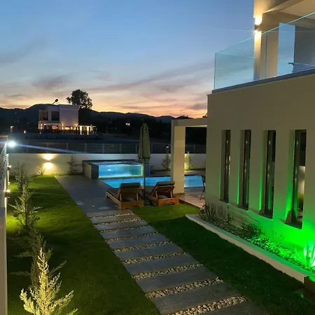 Mamica Luxury *
