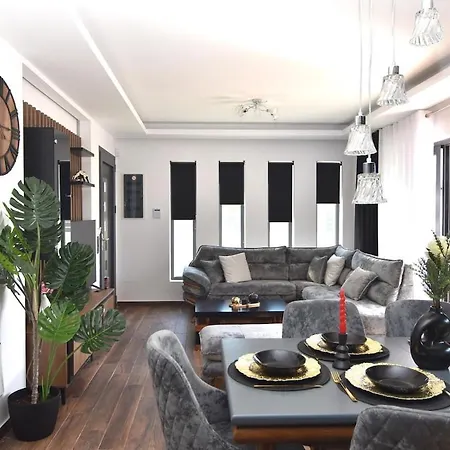 Mamica Luxury 度假居 *