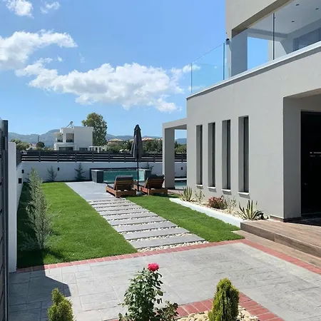 度假居 Mamica Luxury